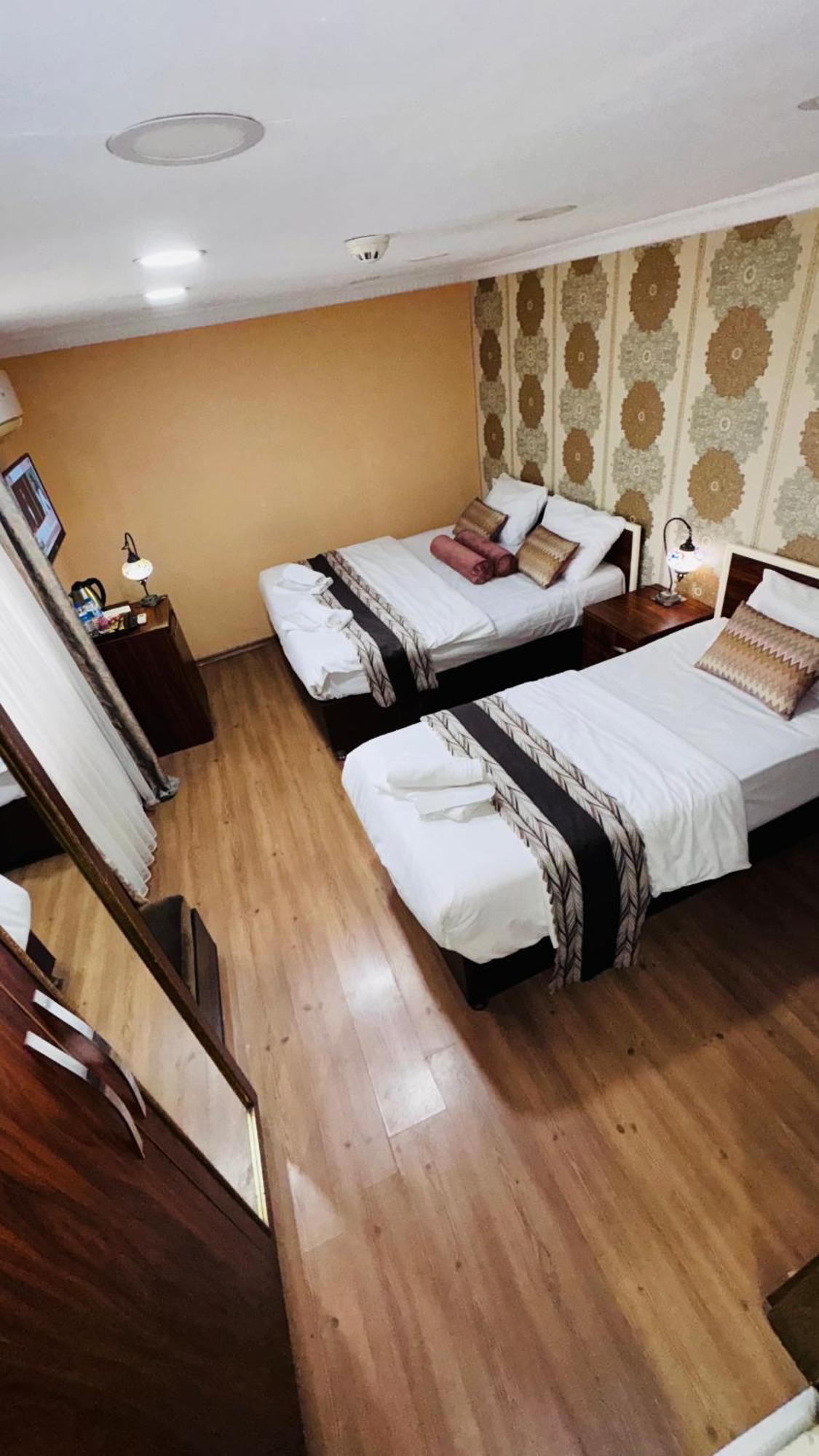Hotel Renova Old